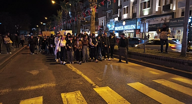 Çanakkale'de öğrencilerden Ekrem İmamoğlu protestosu 8. gününde devam etti