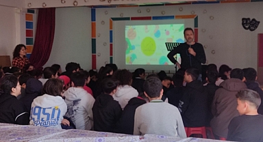 Çanakkale'de ortaokul öğrencilerine meslek seçimi semineri düzenlendi