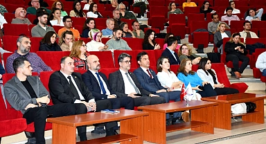 ÇOMÜ’de Avrupa Birliği Hibe Programları bilgilendirme toplantısı gerçekleştirildi