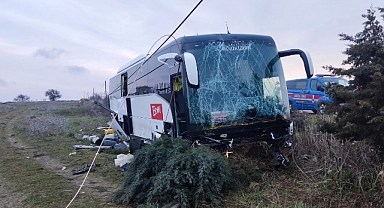 Gelibolu’daki otobüs kazasında yaralı sayısı 40’a yükseldi