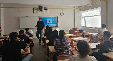 İŞKUR’dan öğrencilere iş arama becerileri ve mülakat teknikleri semineri