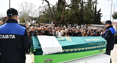 Mehmet Yavaş, Kepez Belediyesi önünde son yolculuğuna uğurlandı
