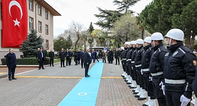 Milli Savunma Bakanı Yaşar Güler Çanakkale Valiliğine ziyaret gerçekleştirdi