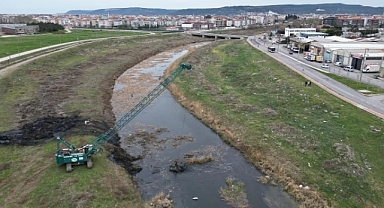 Sarıçay ıslah çalışmaları devam ediyor