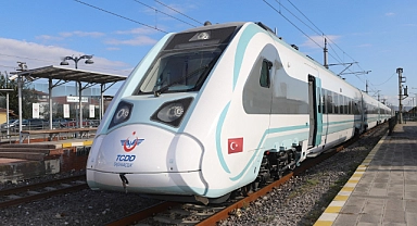 Tren seyahatlerinde ailelere ve yeni evli çiftlere özel indirim!