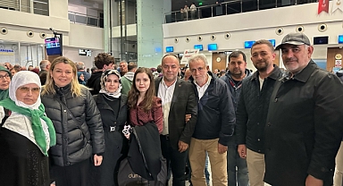 AK Parti Çanakkale Teşkilatından hacı adaylarına uğurlama