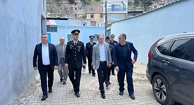Ayvacık Kaymakamı Salih Sak ve Beraberindeki Heyetten Bayram Ziyaretleri