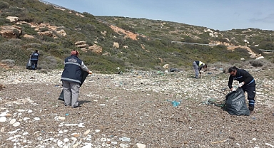 Bozcaada’da temizlik ve çevre düzenlemeleri aralıksız devam ediyor