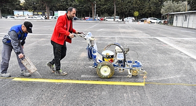Çanakkale Belediyesi açık otopark çalışmalarını sürdürüyor