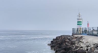 Çanakkale Boğazı Gemi Geçişlerine Kapatıldı