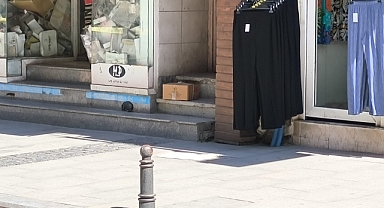 Değirmenlik Sokak'ta şüpheli paket alarmı!