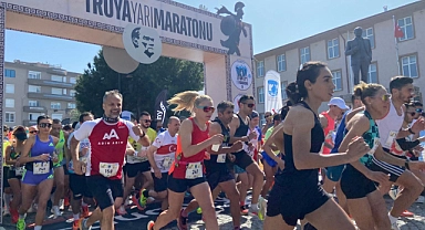 Çanakkale, Saucony Troya Yarı Maratonu ile Festival Havası Yaşıyor