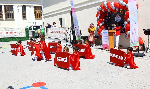 Cumhuriyet Anaokulunda 23 Nisan Coşkusu