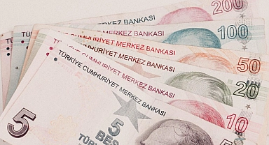 Emeklilerin ikramiye farkları hesaplara yatırılıyor