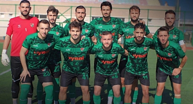 Ezinespor hem ligde kaldı hem Türkiye Kupası biletini aldı