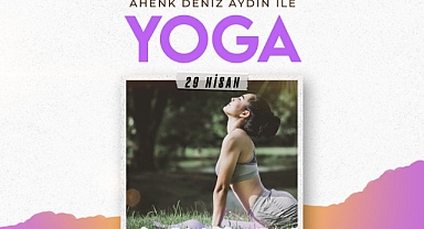 Küçükkuyu'da doğayla iç içe yoga etkinliği