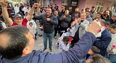 Lapseki’de 8 Nisan Romanlar Günü coşkuyla kutlandı