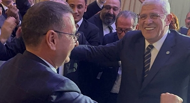 Milletvekili Uz, Genel Başkan Dervişoğlu ile karşılıklı oynadı