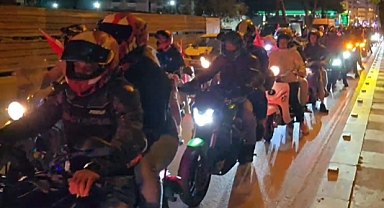 Motosikletlilerden 23 Nisan korteji