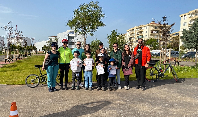 Pedallar döndü, çocuklar güldü!
