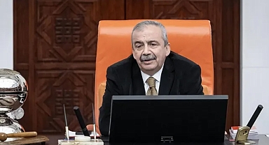 Sırrı Süreyya Önder 12 saatlik ameliyat sonrası gözlem altında