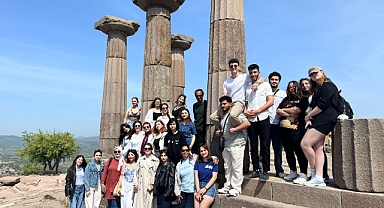 Turizm Rehberliği öğrencilerine Adatepe, Yeşilyurt ve Assos gezisi