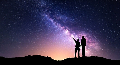 Türkiye semalarında Lir Göktaşı Yağmuru gözlemlenecek! Saatte 15 yıldız kayması gerçekleşecek