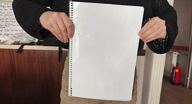 A4 kâğıdı genişliğinde beden! Sosyal medyada başlayan zayıflık yarışı çocukları tehdit ediyor
