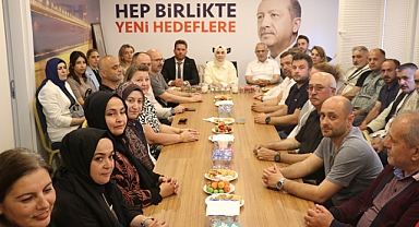 AK Parti heyetinden Lapseki teşkilatına ziyaret