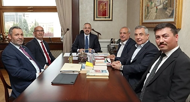 Bakan Yardımcısı Turan, Balıkesir teşkilatını kabul etti