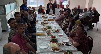 Başkan Öztürk, pazar esnafıyla buluştu