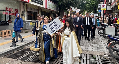 Biga’da “Hayat Boyu Öğrenme Yürüyüşü” gerçekleştirildi