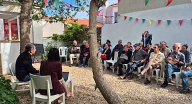 Bozcaada’da bağcılık söyleşisi