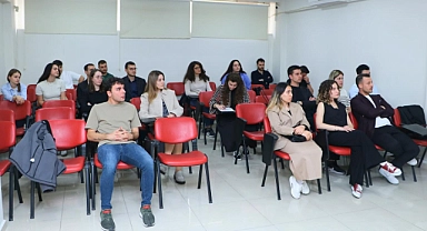 Çanakkale Barosu'nda 2025 yılı staj eğitim programı açılış dersi gerçekleştirildi
