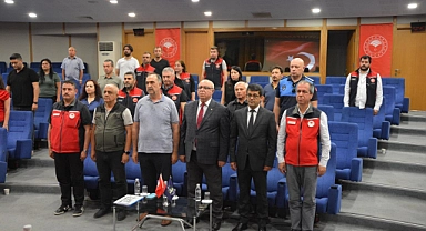 Çanakkale'de 2025 Yılı Biçerdöver Kontrol Hizmetleri ve Anız Yangınlarının Önlenmesi Toplantısı gerçekleştirildi