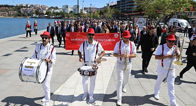Çanakkale'de Aile Haftası'na kortejli kutlama
