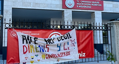 Çanakkale'de "Aile Yılı"na karşı pankartlı tepki: "Aile Yılı Değil, Direniş Yılı"