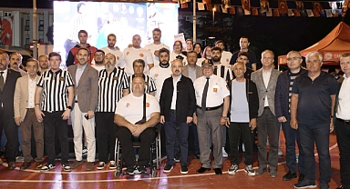 Çanakkale'de bilek güreşi heyecanı