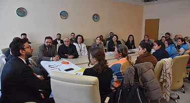 Çanakkale'de evde sağlık hizmetleri il yürütme komisyonu toplantısı gerçekleştirildi