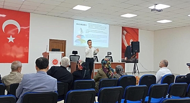 Çanakkale’de hacı adaylarına eğitim semineri düzenlendi