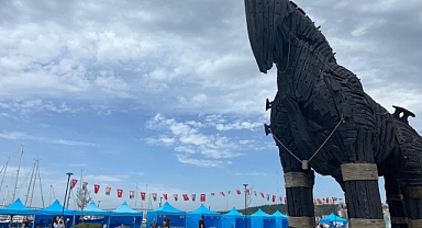 Çanakkale Seramik Festivali'nde stantlar yoğun ilgi gördü