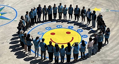 ÇOMÜ'den anlamlı dokunuş: "Okulumu Renklendiriyorum KALE" projesiyle eğitim alanları güzelleştirildi