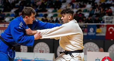 ÇOMÜ sporcusu Halil Boran’dan Türkiye Judo Şampiyonası’nda gururlandıran ikincilik