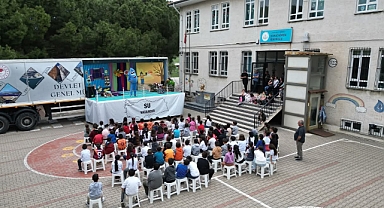 DSİ Tanıtım Tırı Çanakkaleli Miniklerle Buluştu