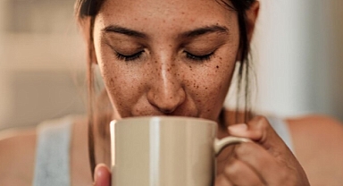 Kahve keyfi cildinizi bozmasın! Sivilcelerle kahve arasında bilmediğiniz bağlantılar