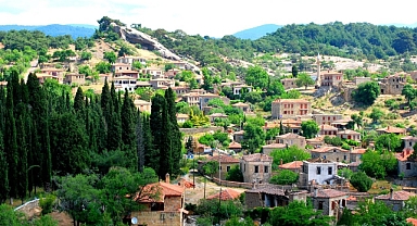Kazdağları'nın eteklerinde masal gibi köy: Adatepe