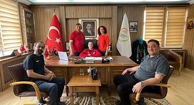 Matematik yarışması finalisti Zeynep Bali’den Başkan Atalay’a ziyaret