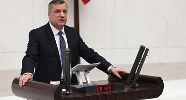 Milletvekili Özgür Ceylan Cumhurbaşkanı'na TSK Rütbe Bekleme Süresi Belirme Yetkisi Verilmesini Eleştirdi