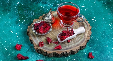 Osmanlı'dan günümüze uzanan ferahlatıcı lezzet Reyhan şerbeti nasıl yapılır?