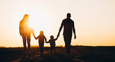 Türkiye'nin aile istatistikleri açıklandı! Ortalama hane halkı büyüklüğü en il Çanakakle